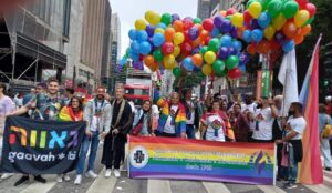 Religiosos se unem no Bloco Gente de Fé, parte do calendário oficial da Parada LGBTQIA+ de SP