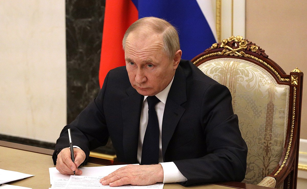Rússia se une ao eixo do mal: O que isso Significa para Israel e o Ocidente?
